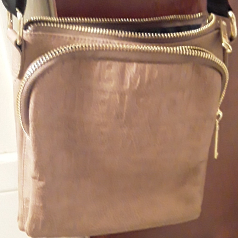 Crossbody bag